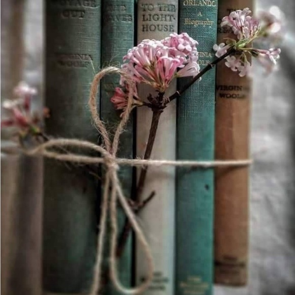 Meet your Posher, Amélie - Picture 1 of 1